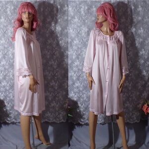 Vintage 70s Pink Robe 1970s Gilead Pinup Pretty Romantic Spring Size Medium